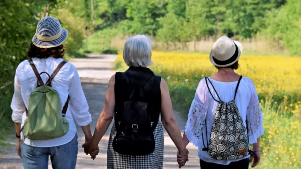Activitățile care contribuie la menținerea sănătății creierului odată cu înaintarea în vârstă. Ce recomandă neurologii
