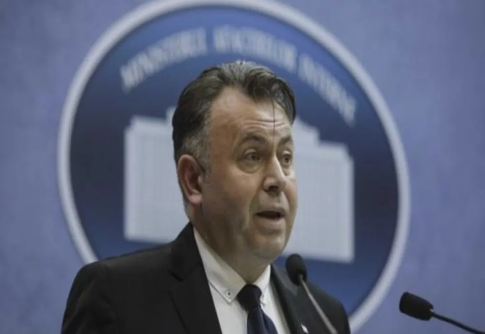 Tătaru, despre creșterea cazurilor: Unii bagatelizează munca de 3 luni a medicilor. Suntem într-o transmitere comunitară accentuată