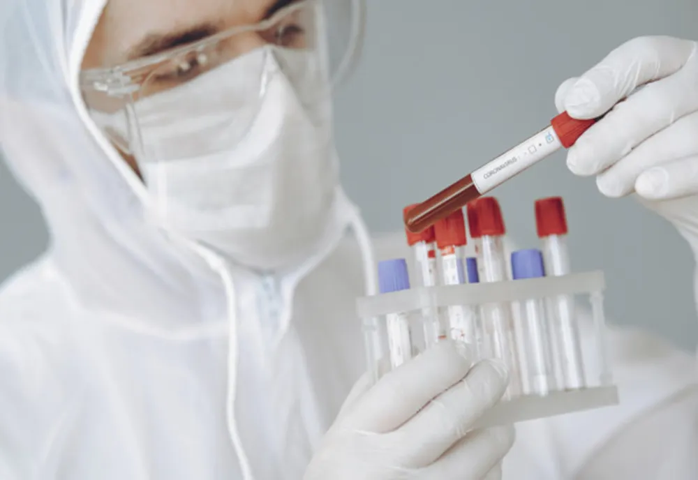 Focare de coronavirus la două spitale din Brașov