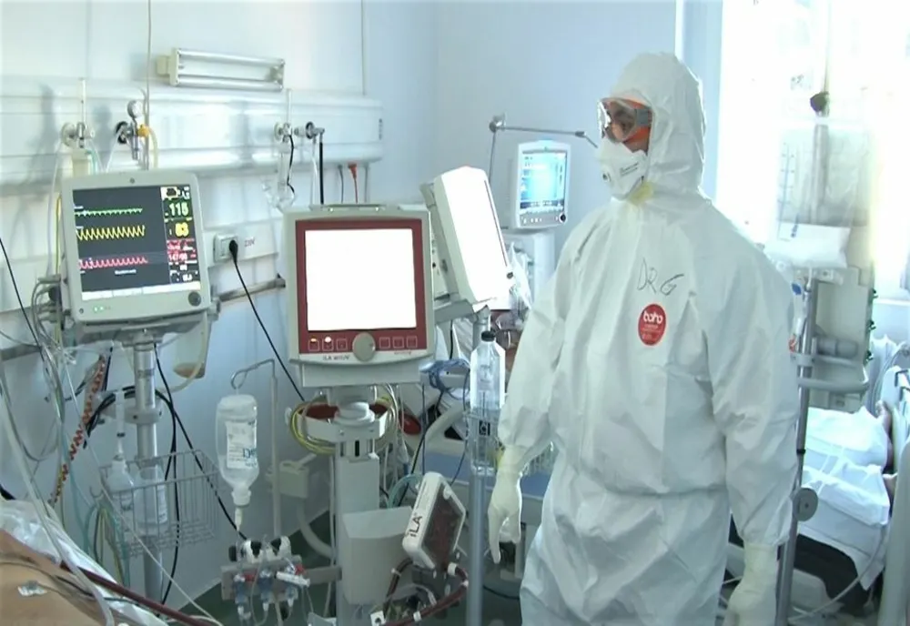 Situație CRITICĂ la Spitalul Județean din Galați: Operații AMÂNATE din cauza lipsei tuburilor de oxigen