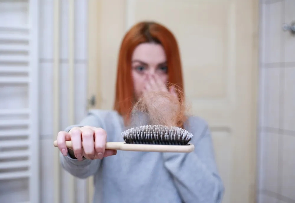 Ce suplimente nutritive sunt cele mai bune pentru tratarea căderii părului?