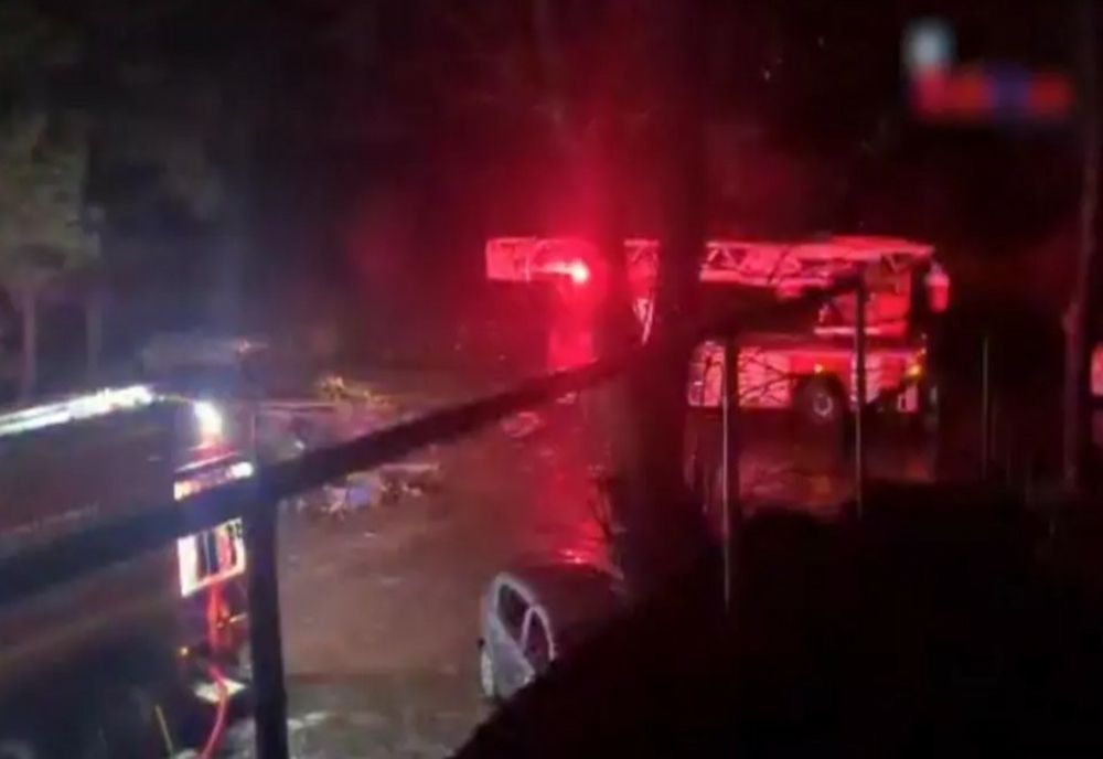 Incendiu la Spitalul Municipal din Caransebeș: zeci de pacienți, evacuați în ploaie