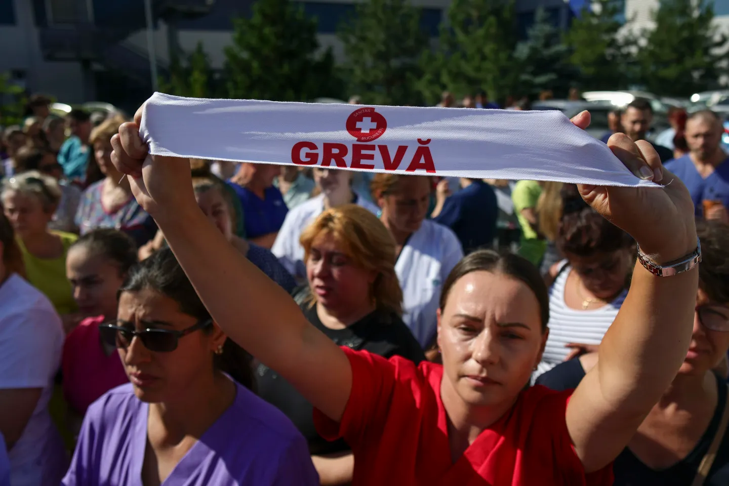 Grevă majoră în sănătate. Aproape 500 de spitale asigură doar urgențele