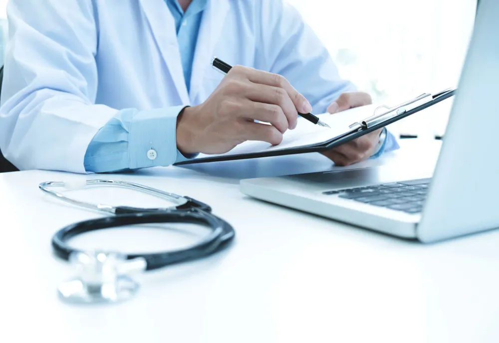 Durerea lombară - cauză frecventă de prezentare în camera de gardă. Când mergem la doctor?