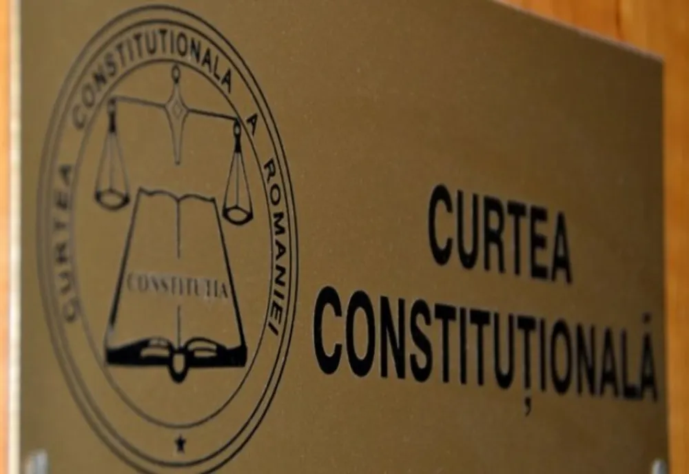 CCR amână decizia privind Legea pensiilor speciale și Legea cumulului pensiei cu salariul