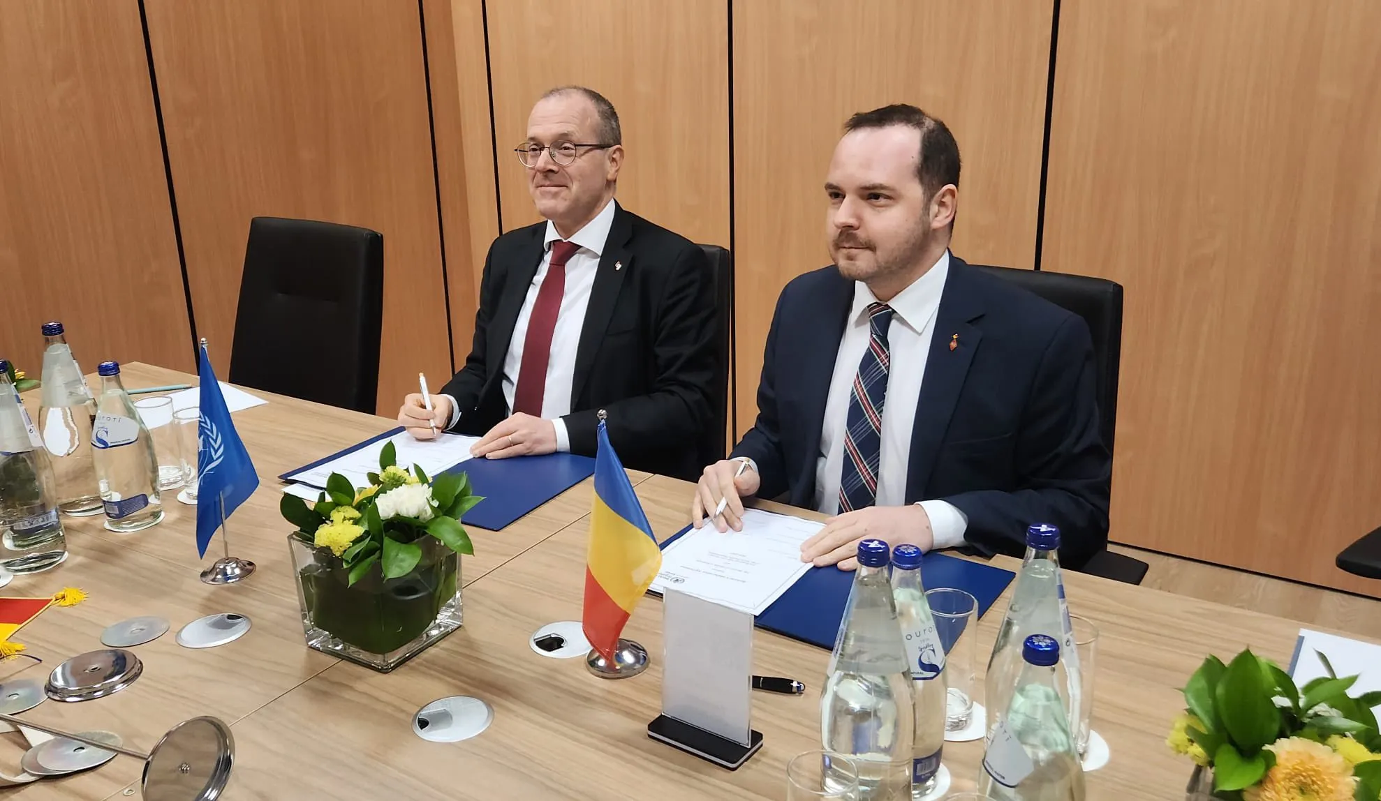Alexandru Rogobete și Hans Henri P. Kluge, au semnat Acordul de Colaborare Bienal 