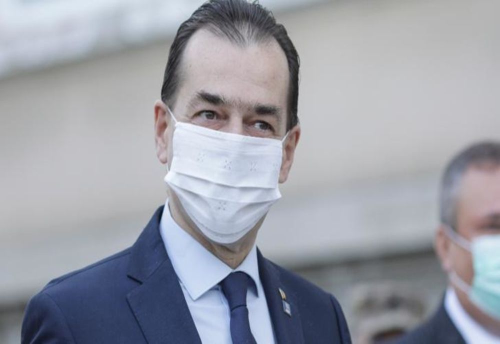 Purtarea măștii de protecție va fi menținută cât timp va fi necesar. Ludovic Orban: ”Este cea mai puternică formă de protecţie contra infecţiei”