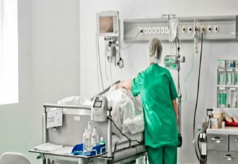 Situaţia critică la ATI Craiova, continuă: 14 pacienţi aşteaptă transferul, dar nu au locuri