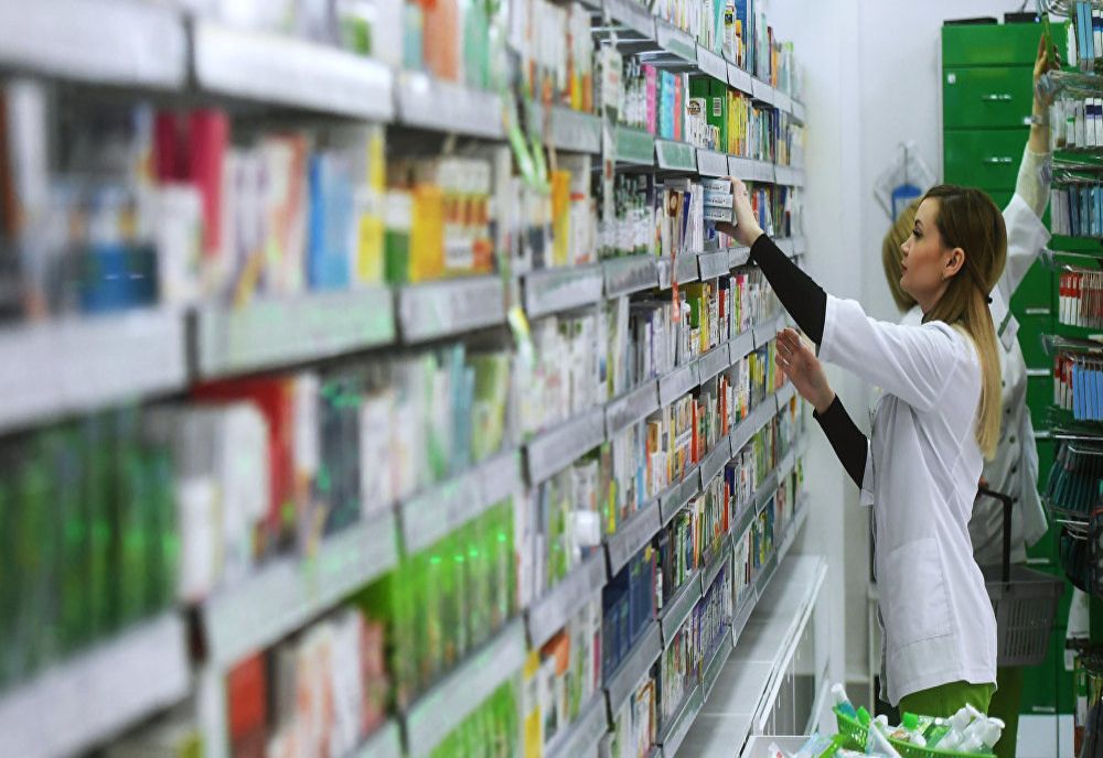 Noi servicii medicale ar putea fi realizate în farmacii. Anunțul Ministrului Sănătății