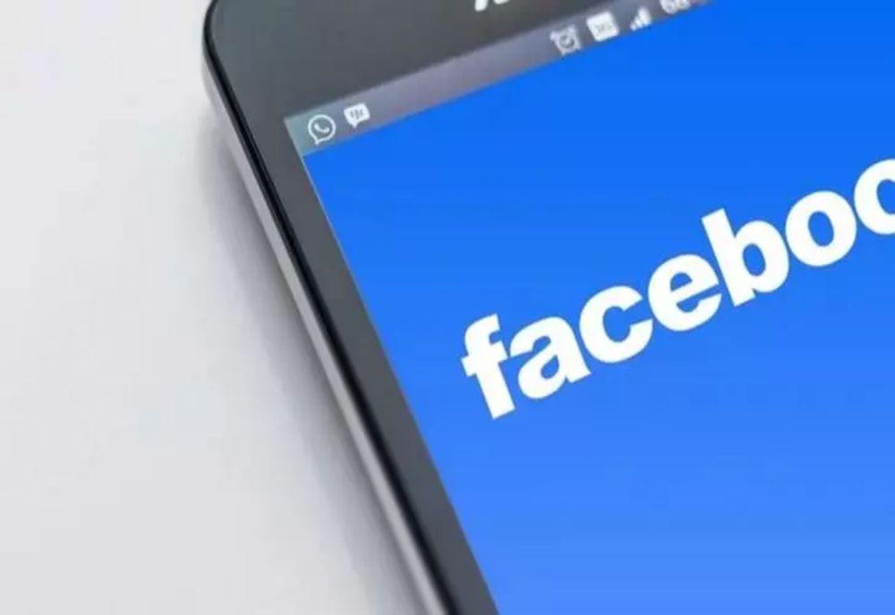 Facebook face o schimbare majoră pe platforma de socializare – Când va intra în vigoare noua modificare