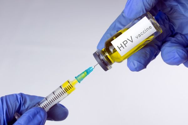Tot ce trebuie să știi despre vaccinul anti-HPV