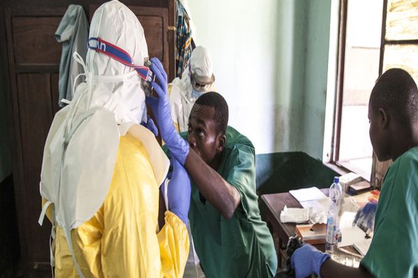 Congo a declarat o nouă epidemie de Ebola. OMS confirmă situația