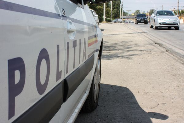 Patru localităţi din Arad cu focare de COVID-19 au intrat în carantină