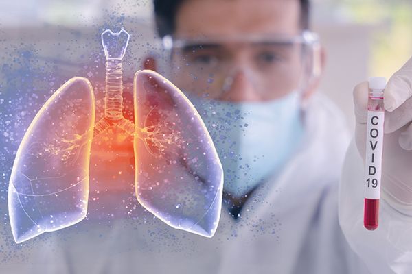 Avertismentul specialiștilor: Gripa sezonieră va crește numărul de cazuri noi de COVID-19