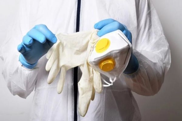 Un reputat chirurg şi profesor universitar din Craiova a decedat