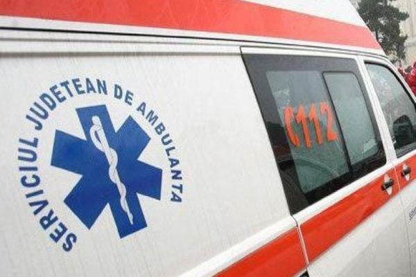 O asistentă de la serviciul de ambulanță Arad, a decedat din cauza Covid-19
