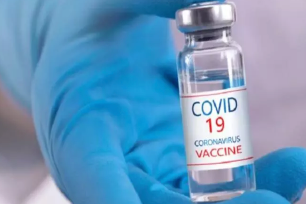 Johnson & Johnson întrerupe studiul vaccinului Covid-19 