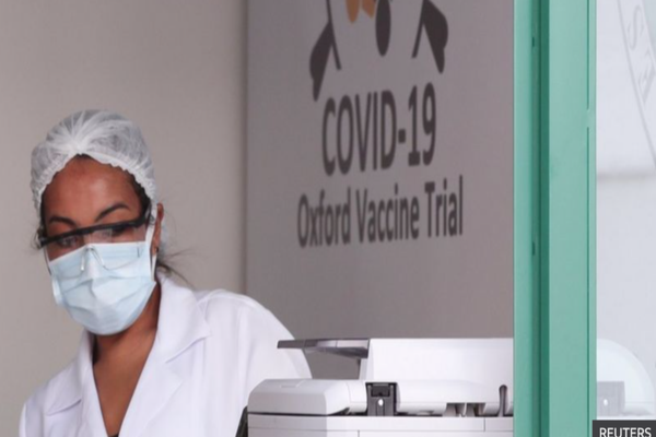 Marea Britanie a aprobat utilizarea celui de-al treilea tip de vaccin