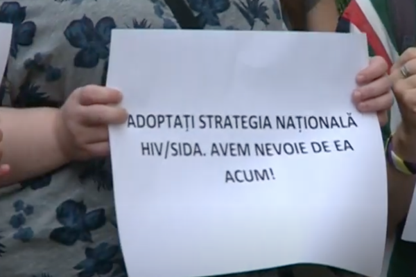 Protest spontan în fața Ministerului Sănătății