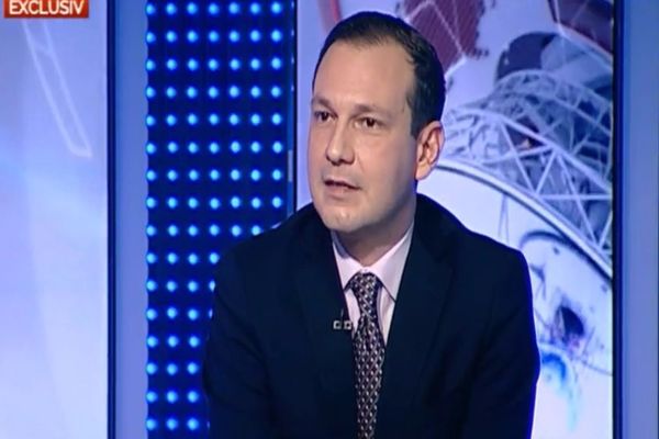 România, între criza politică și cea medicală. Radu Țincu, semnal de alarmă: ce urmează la sfârșitul lunii OCTOMBRIE