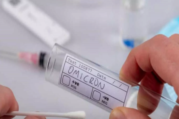 Epidemiolog român, anunț tulburător despre primele simptome după infectarea cu Omicron - apar după 24 de ore