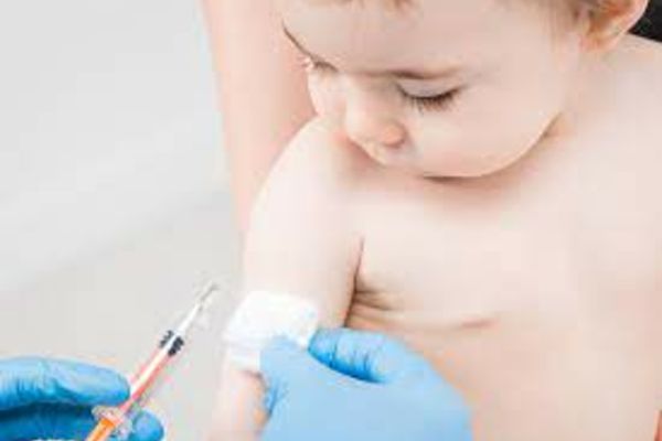 Vaccinarea copiilor, în COLAPS! Medicii de familie trag semnalul de alarmă: Registrul făcut de INSP nu funcționează din 1 iulie