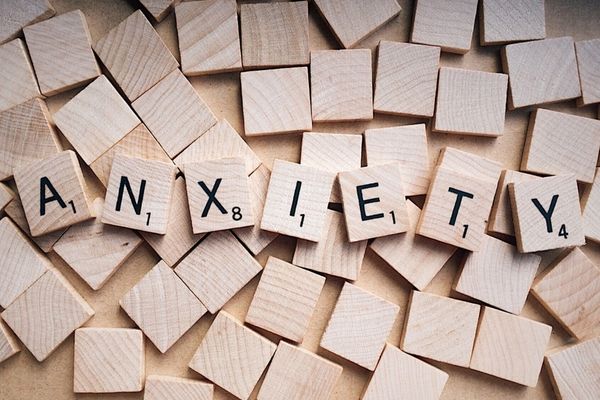 Anxietatea din interiorul cuplului, somatizări și reacții psiho-emoționale 