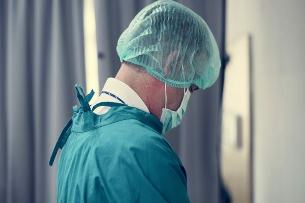 Ministerul Sănătății caută medici și asistenți care vor să plece în Turcia și Siria. Care sunt condițiile