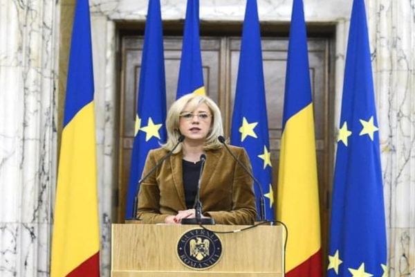 Corina Crețu despre azilele groazei: ”Am fost prietenă cu Gabi Firea, dar nu poţi să spui chiar că nu ştii nimic”
