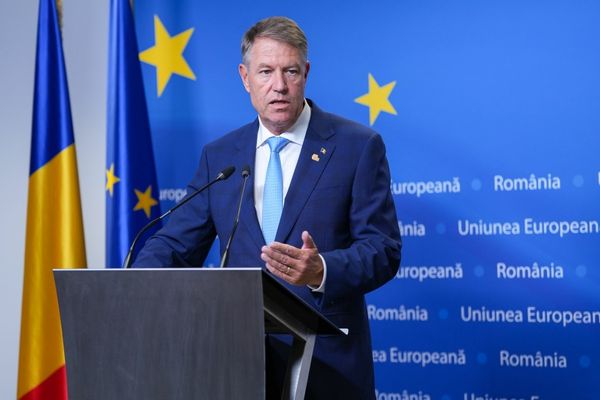 Klaus Iohannis condamnă ferm bombardamentul masiv cu drone de la granița României