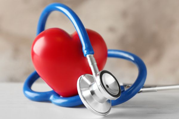 O NOUĂ SPERANȚĂ LA VIAȚĂ PENTRU PACIENȚII CU INSUFICIENȚĂ CARDIACĂ