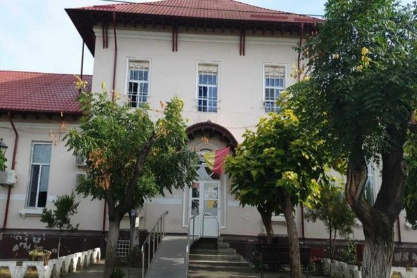 ANCHETĂ PENALĂ PENTRU SUSPICIUNI DE ABUZ ÎN SERVICIU LA SPITALUL DE PSIHIATRIE 