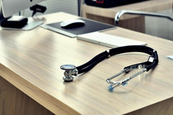 Ministrul Sănătăţii va sesiza Colegiul Medicilor după decesul unui tânăr la Spitalul Judeţean Buzău