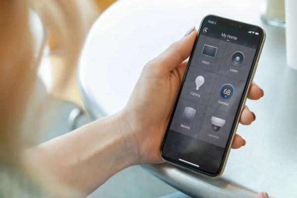 Amnezia digitală: cum ne afectează smartphone-ul memoria