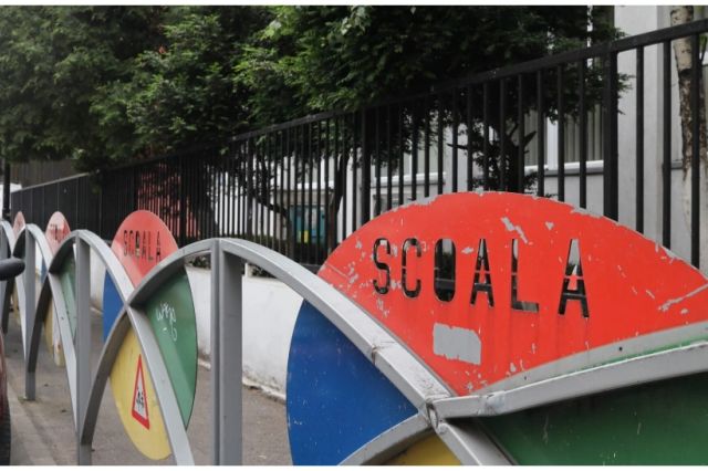 O nouă materie ar putea deveni obligatorie în școli. Elevii ar putea învăța despre vaccinare, droguri și prevenție