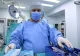Fără precedent. Un chirurg a operat un bărbat chiar pe stradă, unde fusese înjunghiat în inimă